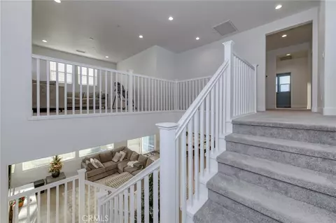 Entry Way - 1042 Beaver Pond, Madera, CA 93636 photo 5 of 6