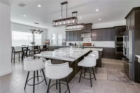 Kitchen - 1042 Beaver Pond, Madera, CA 93636 photo 1 of 6