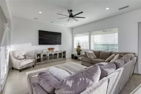 Living - 1042 Beaver Pond, Madera, CA 93636 photo 1 of 3