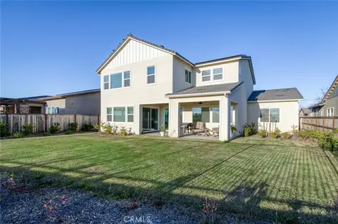 Exterior - 1042 Beaver Pond, Madera, CA 93636 photo 4 of 9