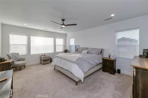 Bedroom - 1042 Beaver Pond, Madera, CA 93636 photo 4 of 6