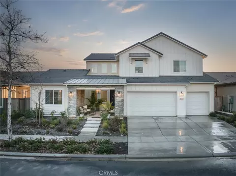 Exterior - 1042 Beaver Pond, Madera, CA 93636 photo 9 of 9