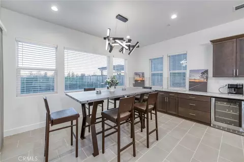 Dining - 1042 Beaver Pond, Madera, CA 93636 photo 5 of 5