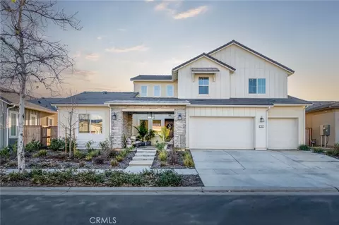1042 Beaver Pond, Madera, CA 93636