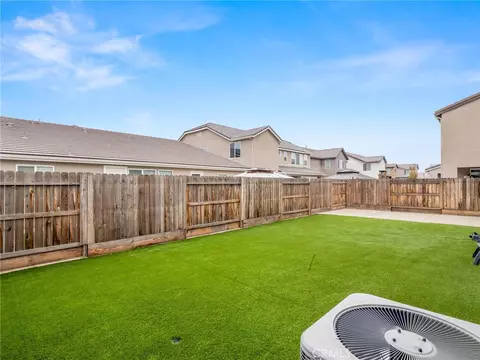 Exterior - 4080 San Jose, Clovis, CA 93619 photo 6 of 8