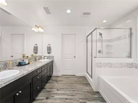 Bath - 4080 San Jose, Clovis, CA 93619 photo 1 of 7