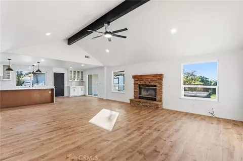 Living - 26882 Road 400, Madera, CA 93636 photo 3 of 6