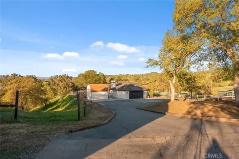 Exterior - 26882 Road 400, Madera, CA 93636 photo 8 of 12
