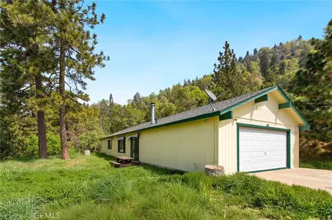 Exterior - 52865 N Highway 245, Miramonte, CA 93641 photo 10 of 11