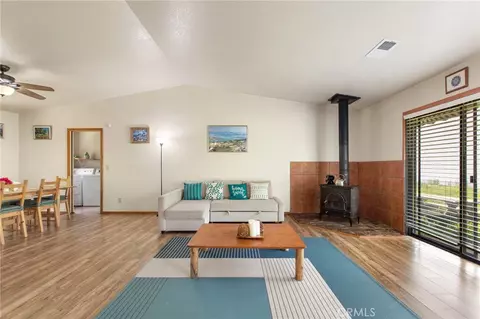 Living - 52865 N Highway 245, Miramonte, CA 93641 photo 2 of 3