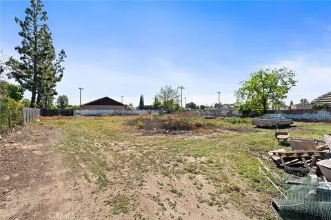 Exterior - 3280 Mccall Ave, Selma, CA 93662 photo 10 of 10