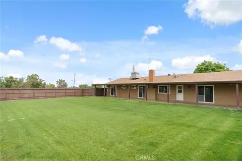 Exterior - 16540 Road 31, Madera, CA 93636 photo 8 of 10