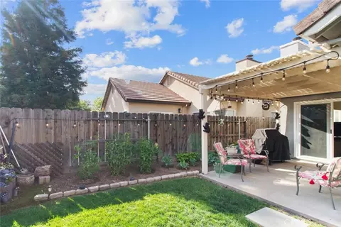 Exterior - 2408 Snapdragon Ct, Modesto, CA 95355 photo 11 of 13