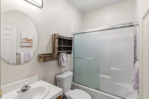 Bath - 2408 Snapdragon Ct, Modesto, CA 95355 photo 1 of 3