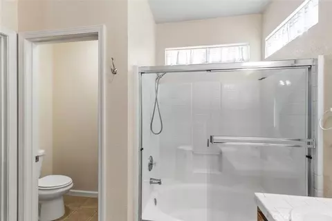 Bath - 2408 Snapdragon Ct, Modesto, CA 95355 photo 3 of 3