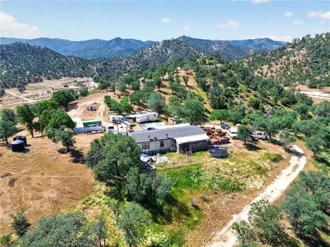 34112 Sand Canyon Rd, Caliente, CA 93518