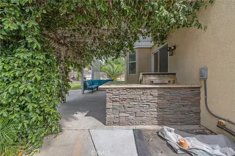 Exterior - 1077 Paradise, Lemoore, CA 93245 photo 6 of 15