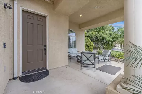1077 Paradise, Lemoore, CA 93245