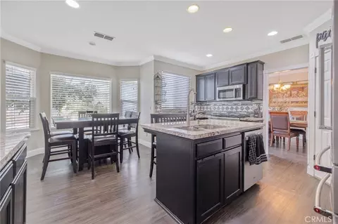 Kitchen - 1077 Paradise, Lemoore, CA 93245 photo 2 of 4