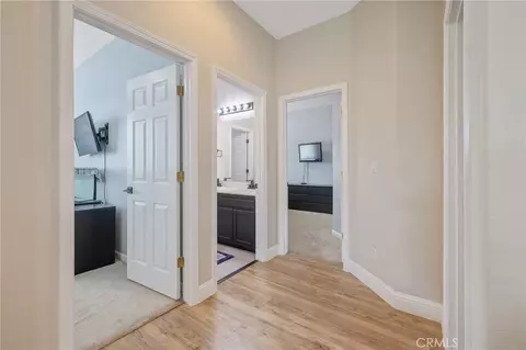 Entry Way - 1077 Paradise, Lemoore, CA 93245 photo 10 of 12