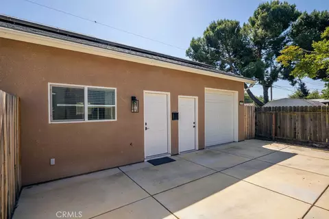 Exterior - 335 Oxford Ave, Clovis, CA 93612 photo 9 of 11