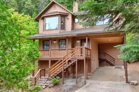 7430 Henness Ridge Rd, Tuolumne Meadows, CA 95389