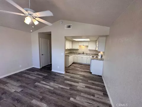 Living - 1405 E Cypress, Reedley, CA 93654 photo 4 of 4