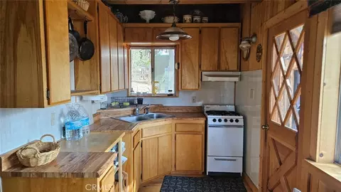 Kitchen - 46336 Silvertip, North Fork, CA 93643 photo 1 of 1