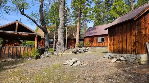 Exterior - 46336 Silvertip, North Fork, CA 93643 photo 31 of 42