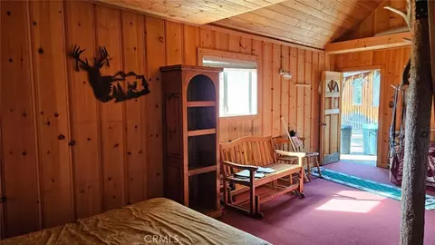 Bedroom - 46336 Silvertip, North Fork, CA 93643 photo 5 of 6