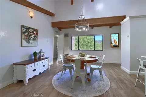 Dining - 50856 Westview Ct, Oakhurst, CA 93644 photo 2 of 4