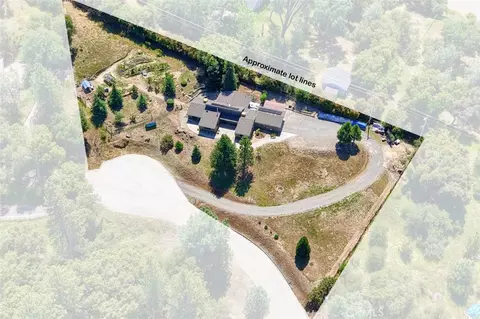 View/Area - 50856 Westview Ct, Oakhurst, CA 93644 photo 3 of 4