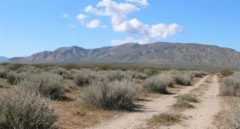 0 Collins St, Mojave, CA 93501