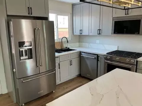 Kitchen - 1008 Elizabeth St, Barstow, CA 92311 photo 2 of 2