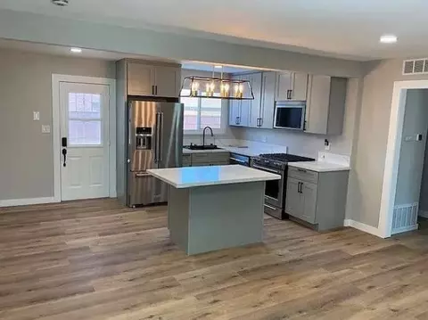 Kitchen - 1008 Elizabeth St, Barstow, CA 92311 photo 1 of 2