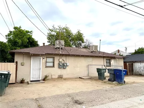 Exterior - 129 N N Park, Fresno, CA 93701 photo 2 of 4
