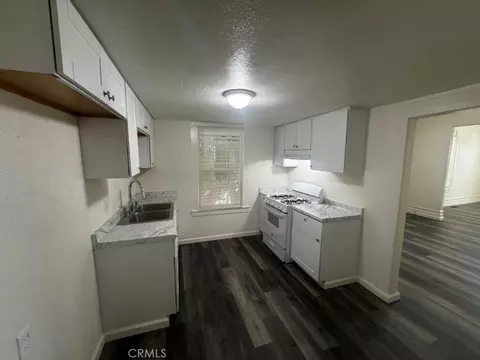 Kitchen - 129 N N Park, Fresno, CA 93701 photo 1 of 2