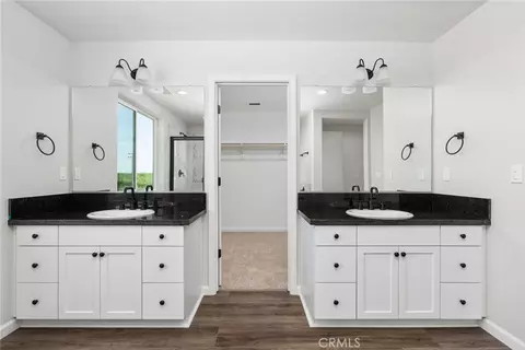 Bath - 1266 Talus Way S, Madera, CA 93636 photo 3 of 4