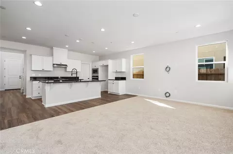 Living - 1266 Talus Way S, Madera, CA 93636 photo 6 of 7
