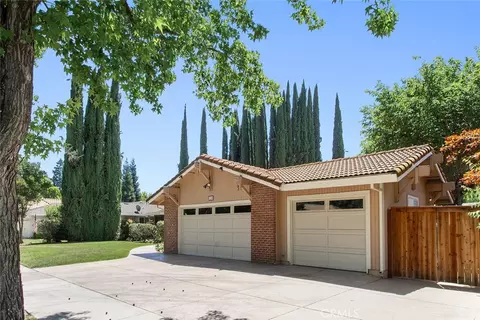 Exterior - 1246 Paseo Redondo, Merced, CA 95348 photo 3 of 15