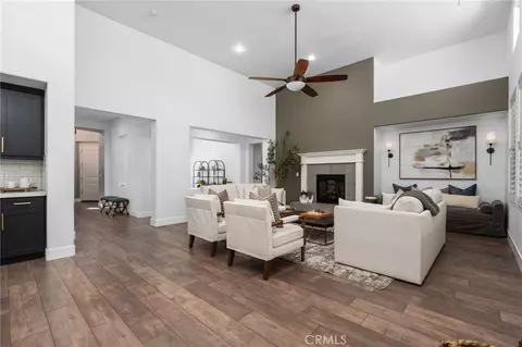 Living - 4133 Morro Bay, Clovis, CA 93619 photo 4 of 4