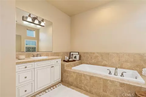 Bath - 4133 Morro Bay, Clovis, CA 93619 photo 3 of 5