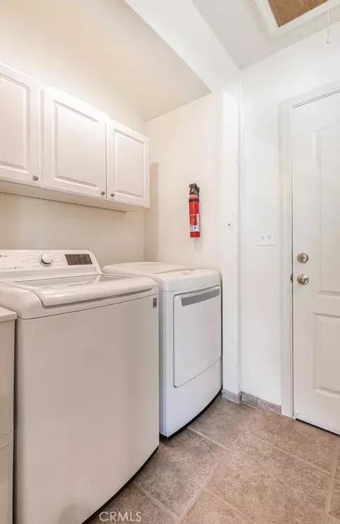 Other - 5767 E Park Cir, Fresno, CA 93727 photo 7 of 8