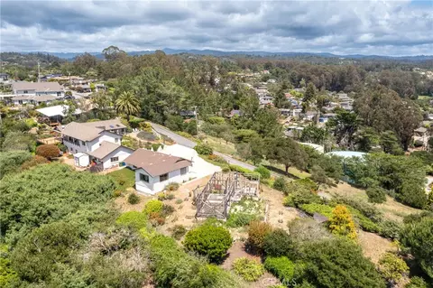 View/Area - 3300 Crestline Way, Soquel, CA 95073 photo 5 of 10