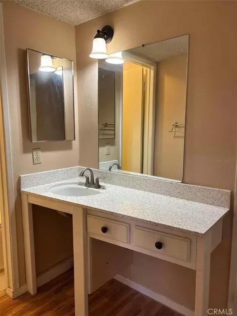 Bath - 994 E Gladwick, Carson, CA 90746 photo 3 of 3