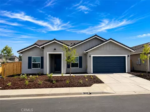 3802 Via Capitola, Madera, CA 93637