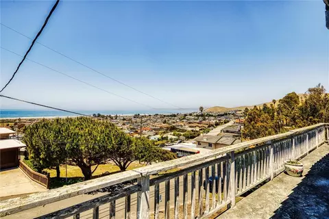 View/Area - 2670 Koa Ave, Morro Bay, CA 93442 photo 5 of 10