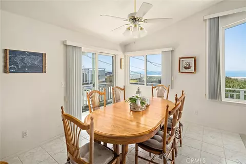 Dining - 2670 Koa Ave, Morro Bay, CA 93442 photo 1 of 2