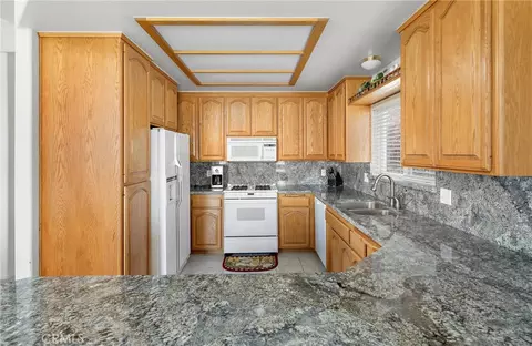 Kitchen - 2670 Koa Ave, Morro Bay, CA 93442 photo 3 of 3
