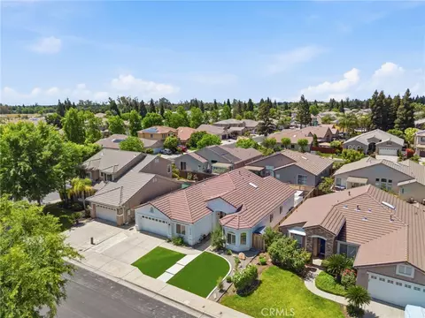 View/Area - 1740 N Mckelvy Ave, Clovis, CA 93619 photo 5 of 14